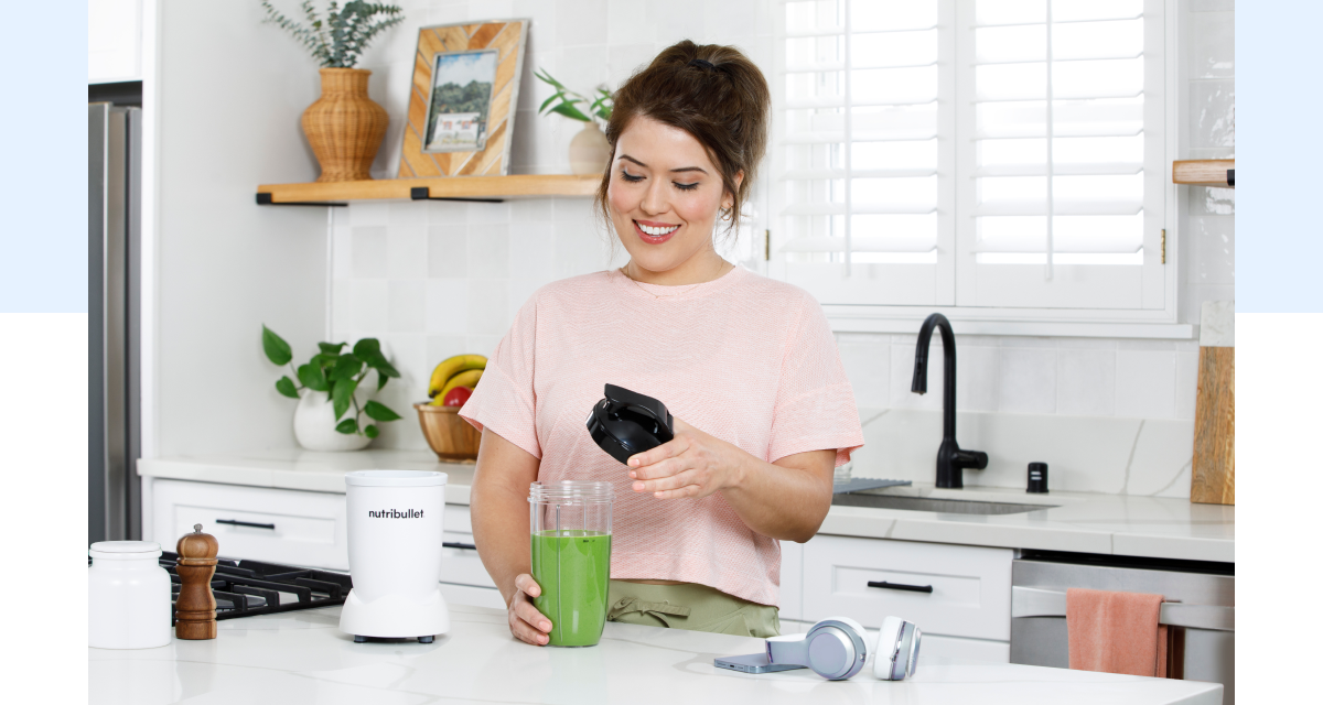 Women juicing