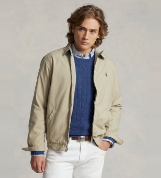 beige-jacket-with-double-pleat
